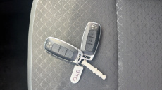 Nissan Juke 1.0 DiG-T 114 N-Connecta 5dr Petrol Hatchback